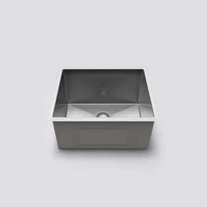 Eight Quarters Henley Single Bowl Sink 540 - Brushed Satin