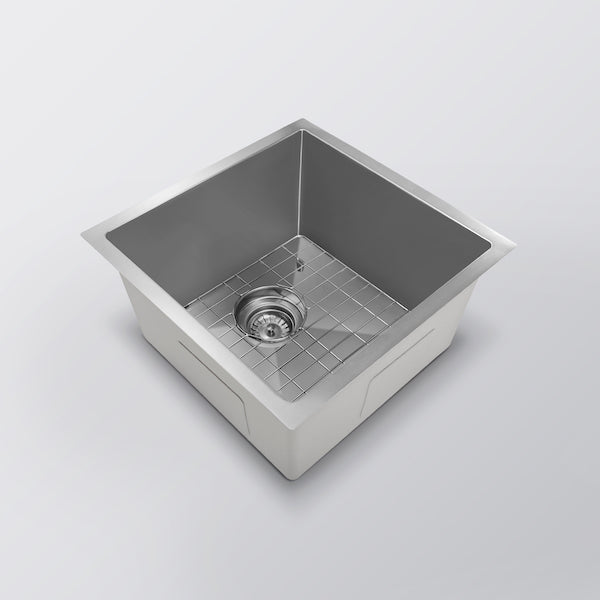 Eight Quarters Sink Protector 450 - Brushed Satin